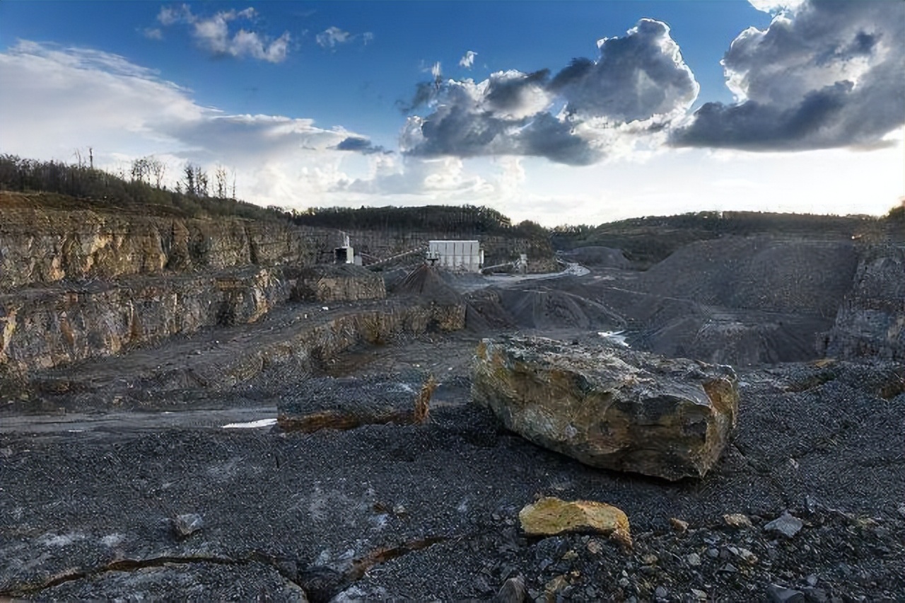 美国每年从中国进口多少炮弹,中国每年从美国进口多少玉米
