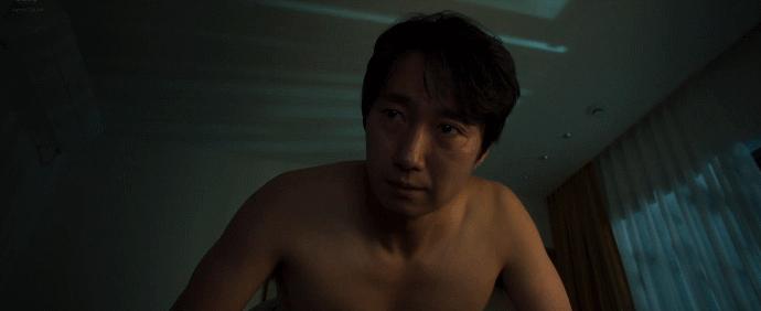 离开《色·戒》的汤唯，又演了*欲情**戏