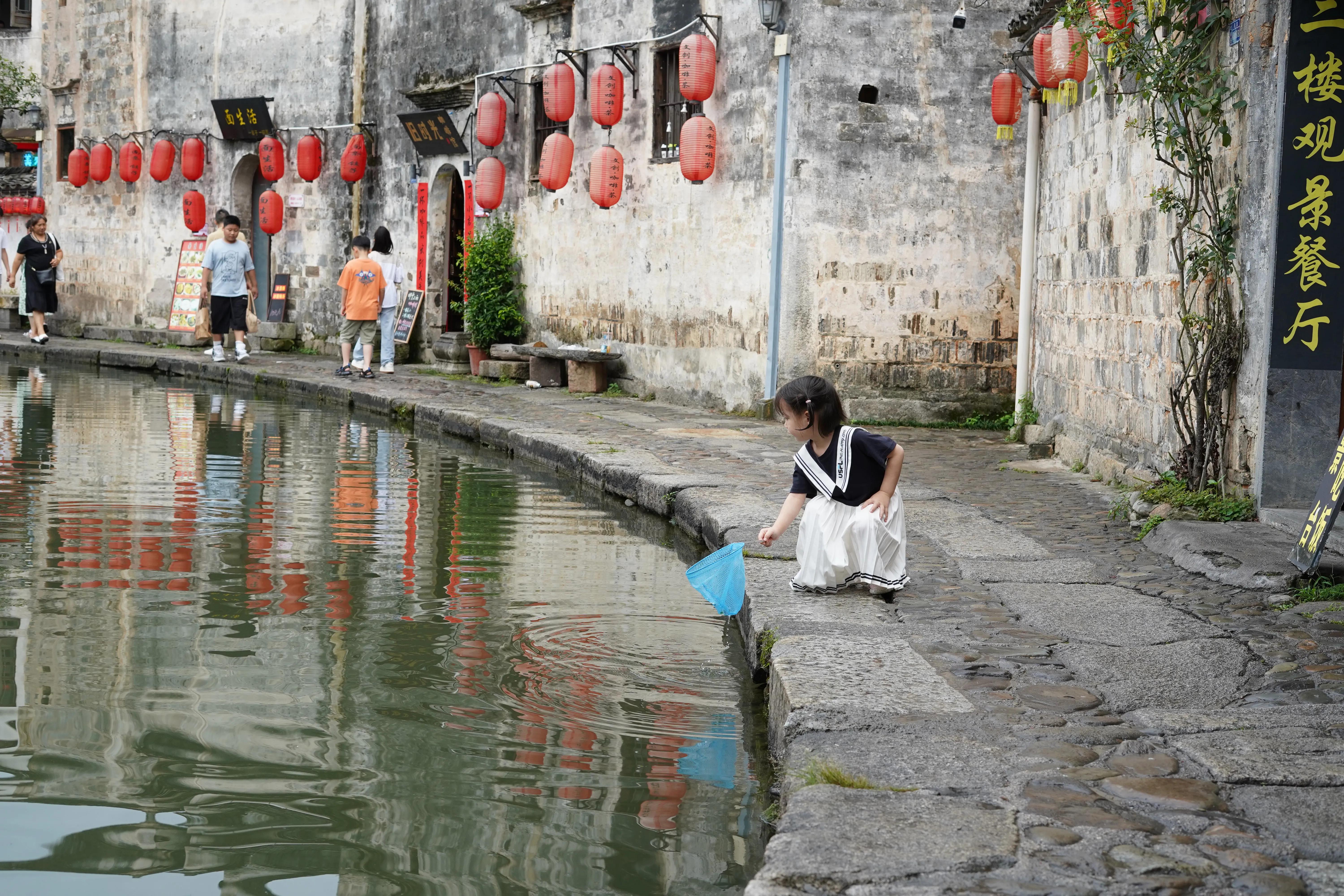 游黄山跟宏村的感受,游黄山的宏村要多长时间