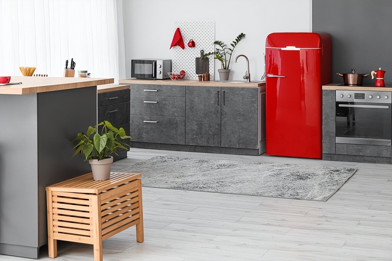 为什么不能将热的食物直接放冰箱,为什么不可以把热的菜放冰箱