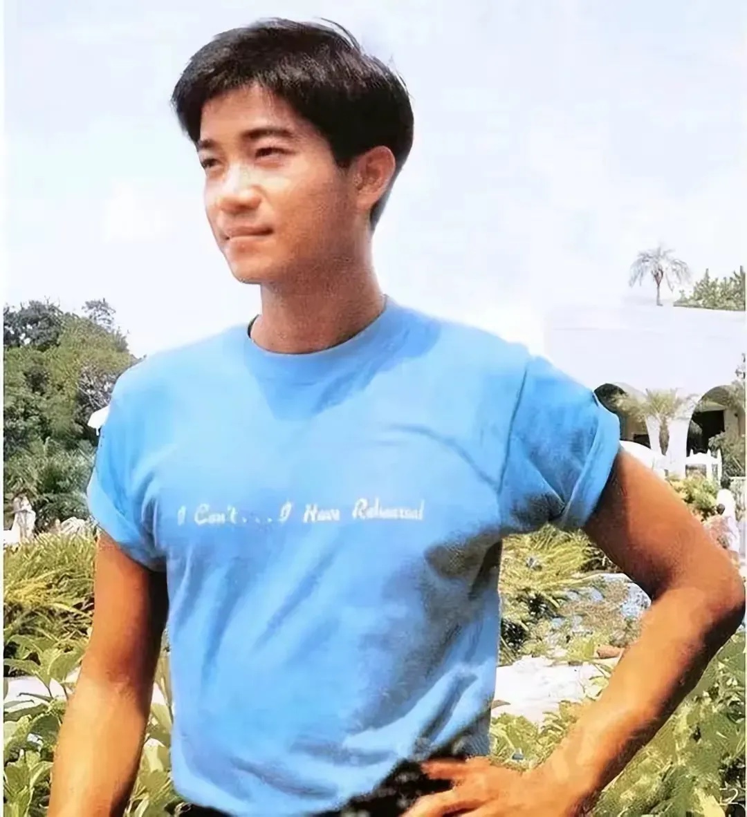 陈百强身材和穿衣风格,陈百强的穿着打扮