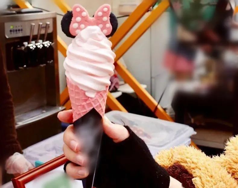 冬天吃冰淇淋的危害,为什么越是冬天越想吃冰淇淋