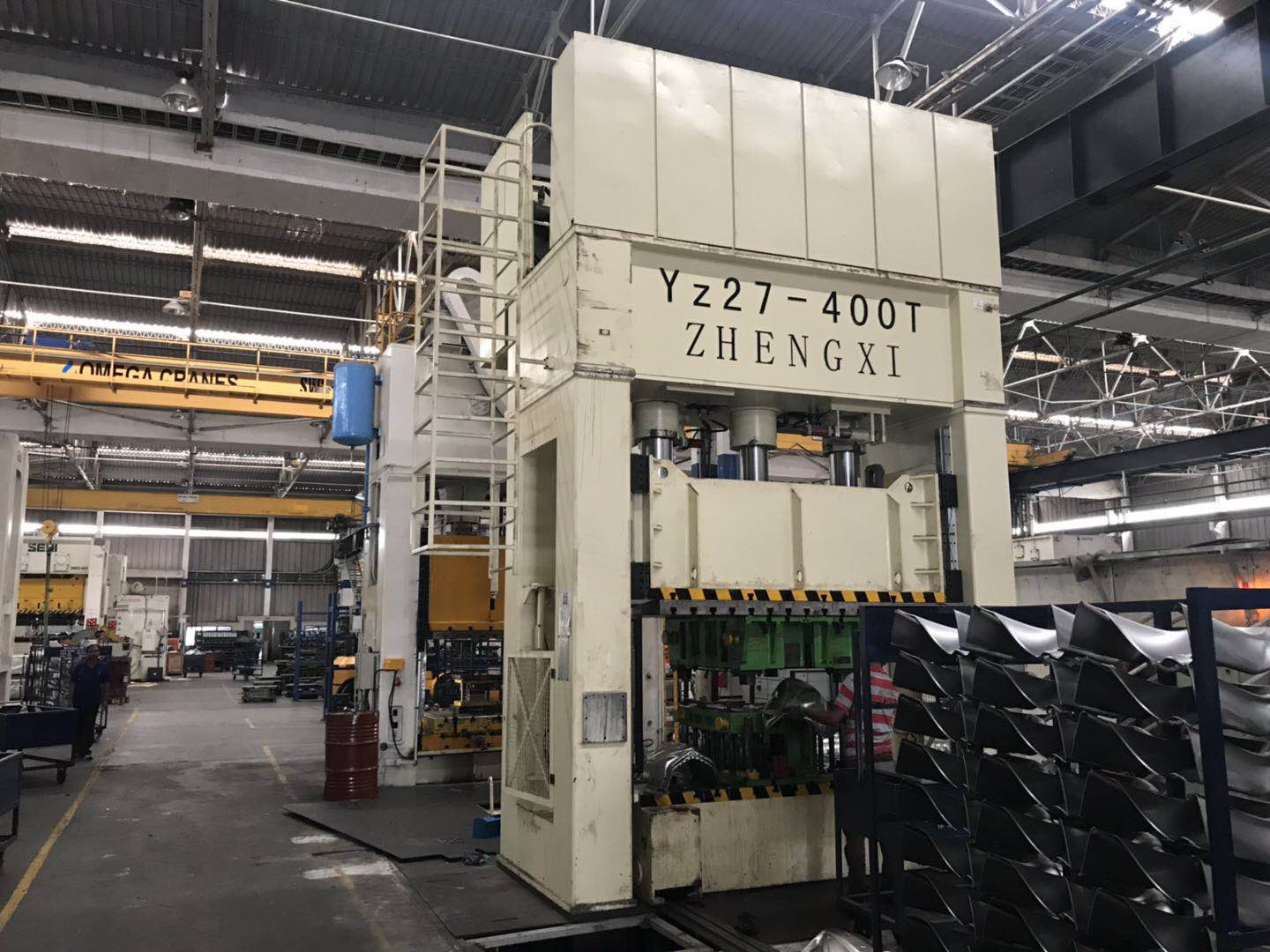 玻璃钢热压成型模具,金属模具的工艺流程