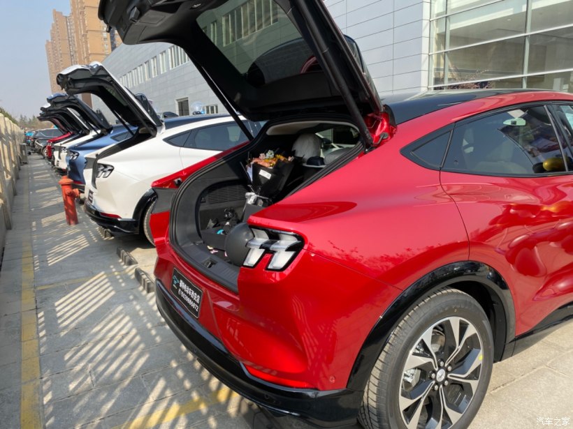 mustangmache车主的真实感受,mustangmach-e提车交付