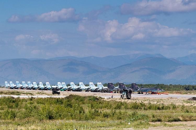 俄军舰在日本海进行军演,日方军舰突然进犯