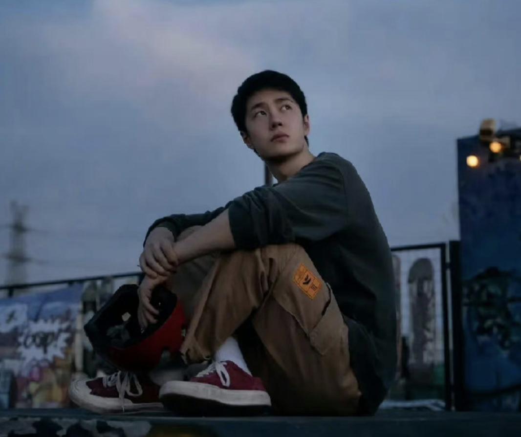 暑期档电影票房已破100亿元,暑期档票房前十破200亿