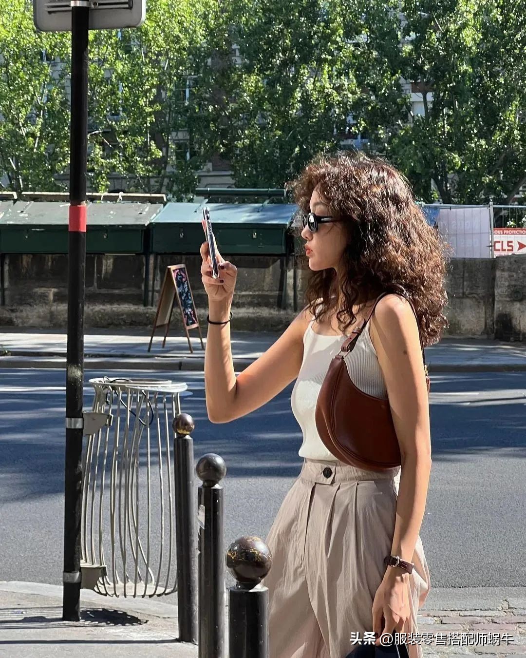 韩国和欧美的中性色相比！有什么值得我们学习的时髦魔法？