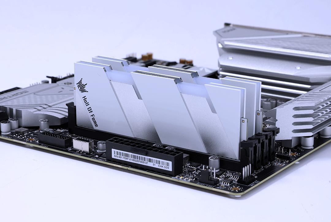 微星b660迫击炮max能超频13600k吗,非k的cpu能超外频吗