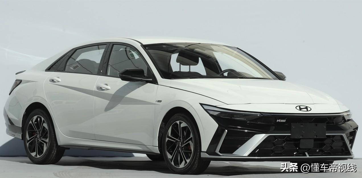 朗逸新锐伊兰特和轩逸经典,伊兰特朗逸轩逸2022