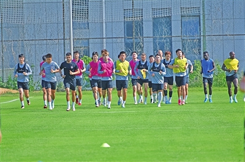 海牛队防守反击,海牛队青岛西海岸