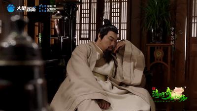 我住长江头君住长江尾什么意思,我住长江头君住长江尾类似的古诗