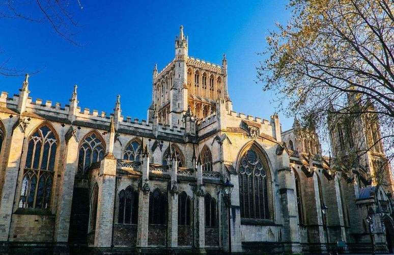 伦敦大学玛丽皇后学院含金量如何？保录取无语言稳上英国名校！