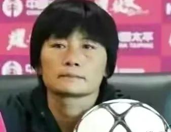 水庆霞弃用两大国脚惹争议,水庆霞执教男足怎么样