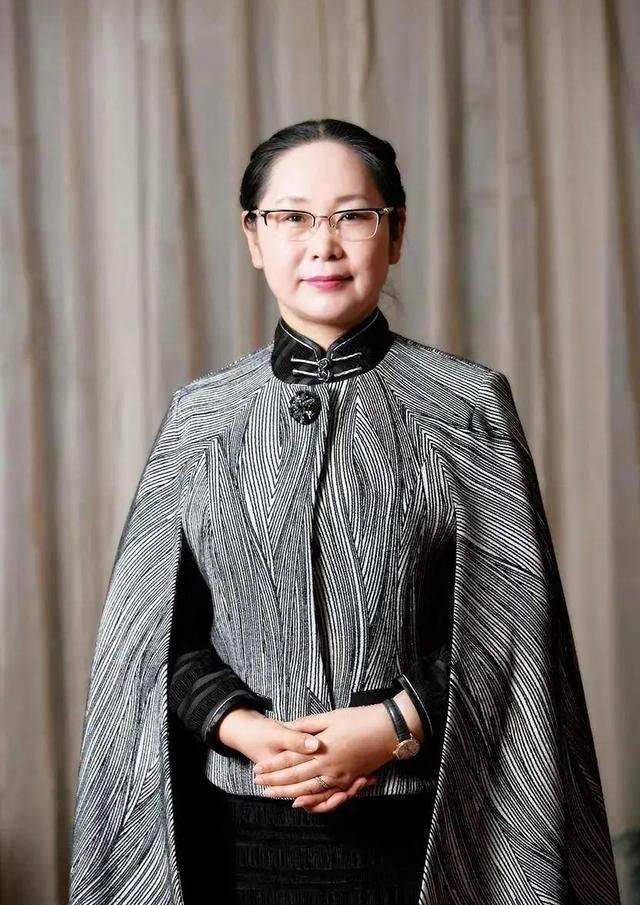 他靠卖豆腐起家坐拥半城财产,他卖豆腐起家