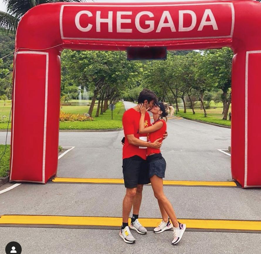 顶级球星的女人们普遍网红化后的经济意义