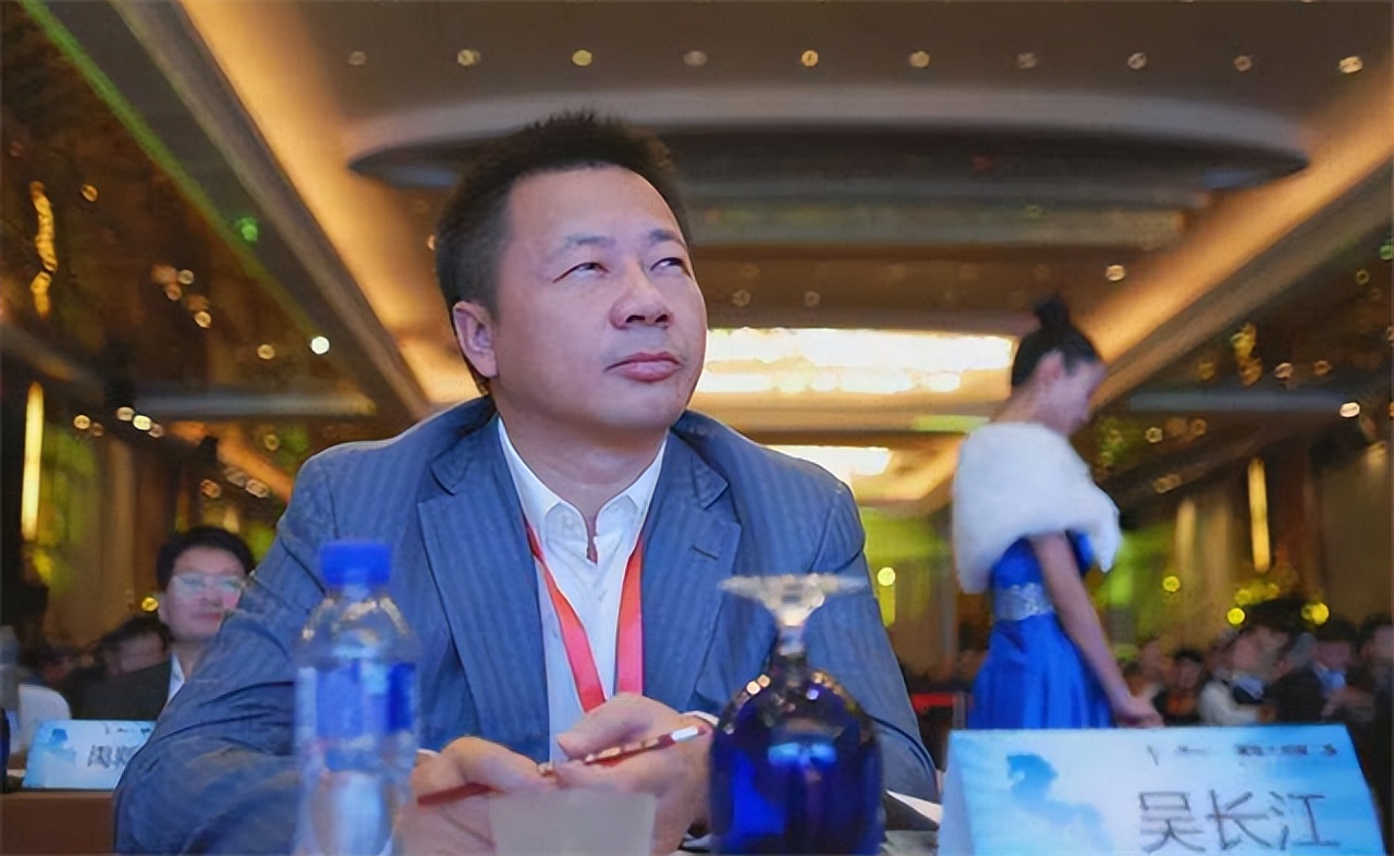 悲情创始人一晚输5亿是真的吗,吴长江赢3亿故事细节