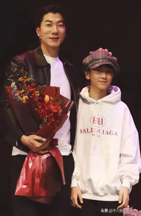 《爸哪》过去9年，萌娃发展各有不同，有运动员，也有钢琴王子