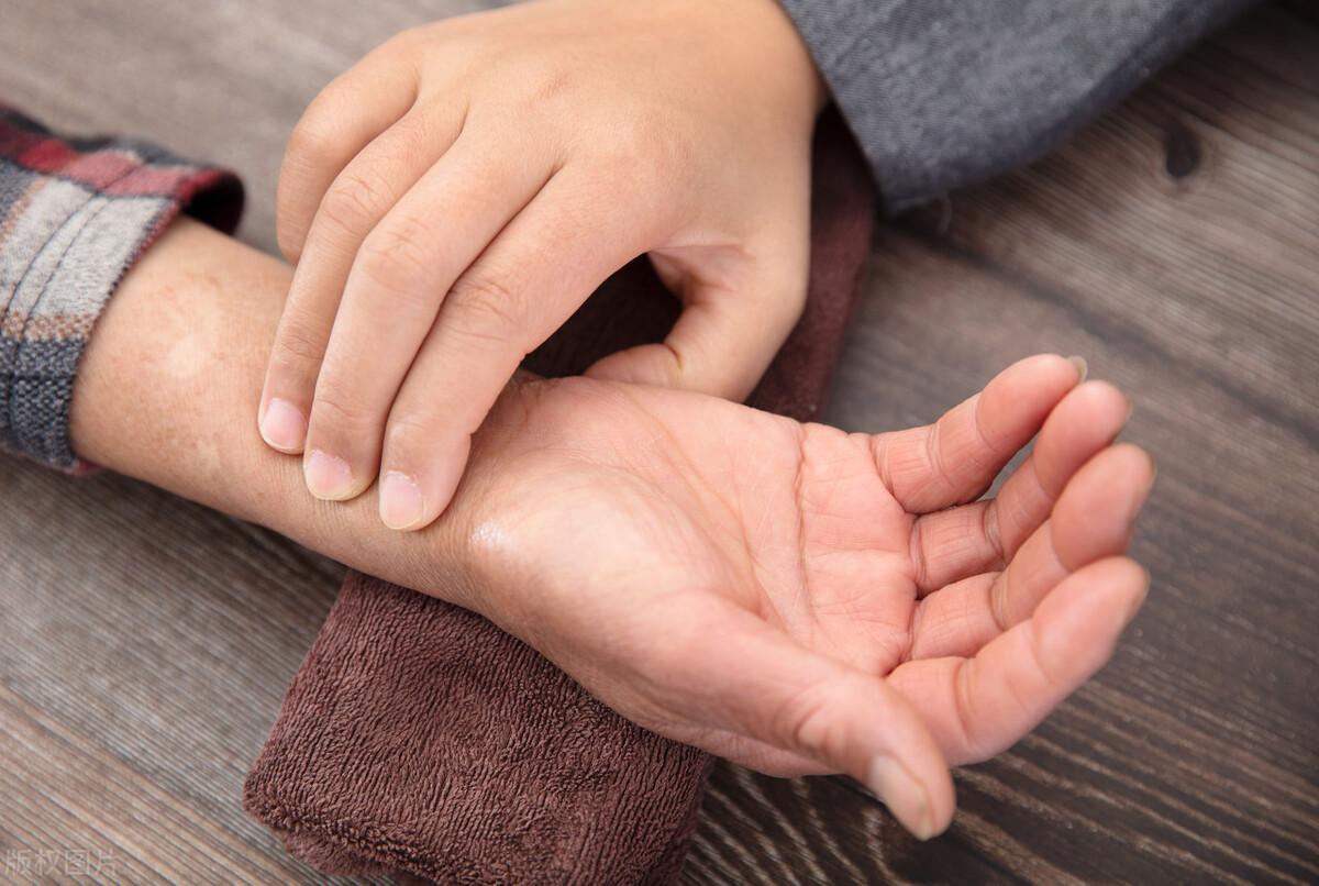 补阳气的一味药泡水,能补身体阳气的草药