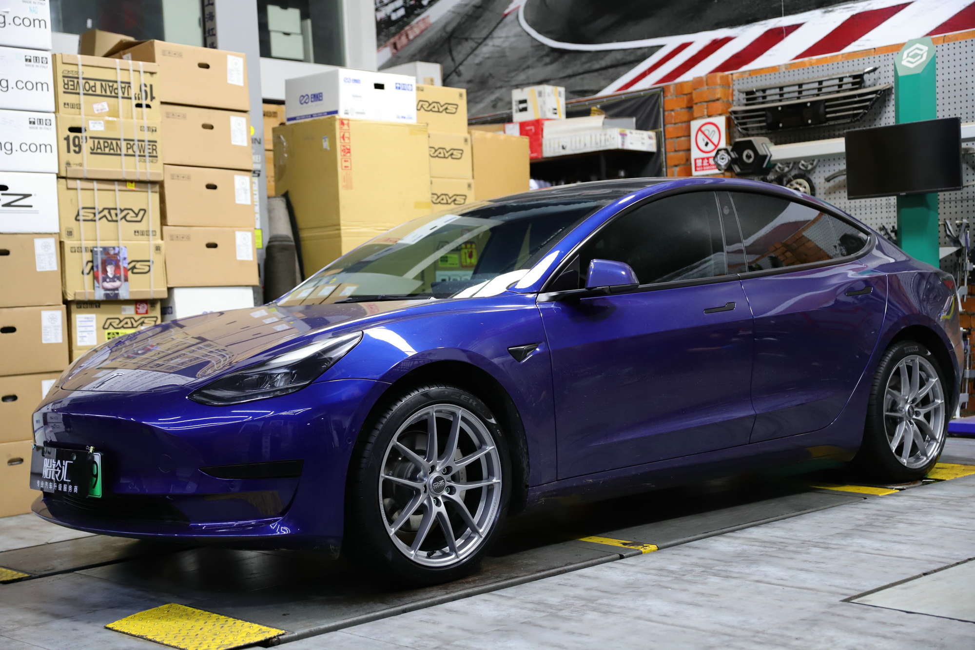 特斯拉model3改装models21寸轮毂,2021特斯拉model3改装案例