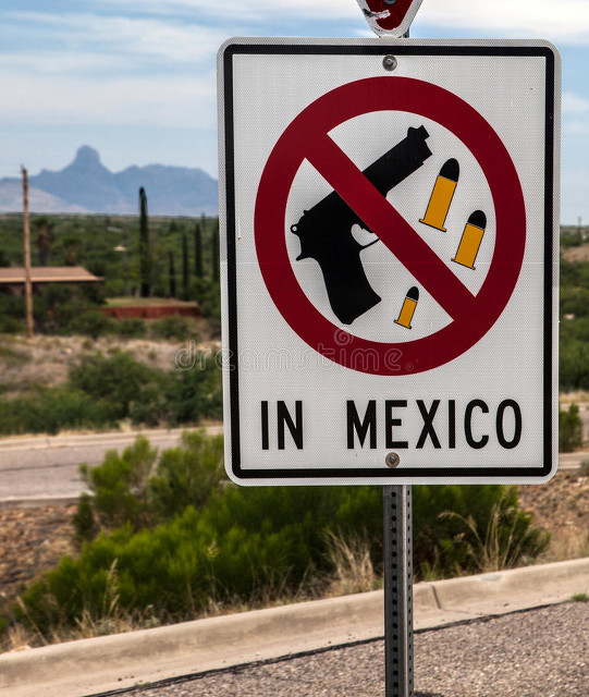 一个普通民众，听从黑中介移民美国的自述，听完真是让人胆战心惊