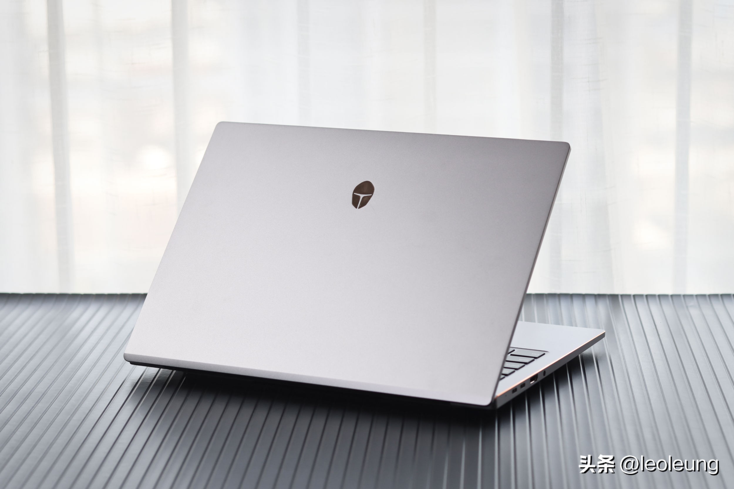 雷神t-book14旗舰轻薄本扩展内存,雷神t-book16英寸笔记本值得入手