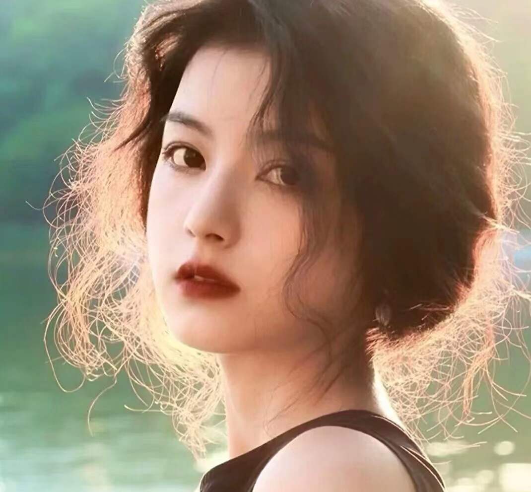 大家都喜欢的女生性格,你们喜欢的女生是怎样的