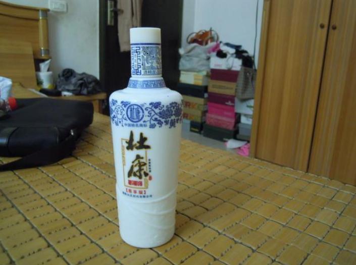 最实惠的纯粮白酒有哪些,便宜的白酒什么牌子才是纯粮酒