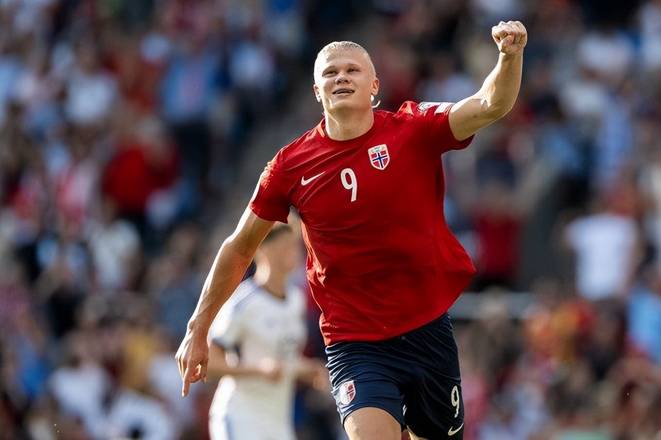 足坛悲喜一夜：国足连胜，德国巴西输球，C罗破纪录，哈兰德双响