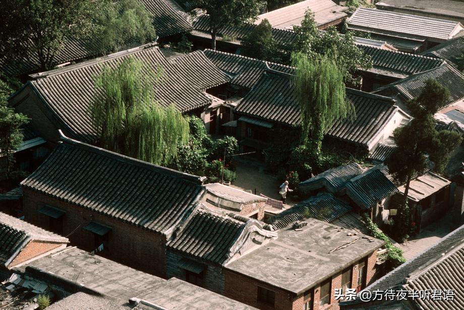 1984年的北京城，皇城根儿下的日常影像