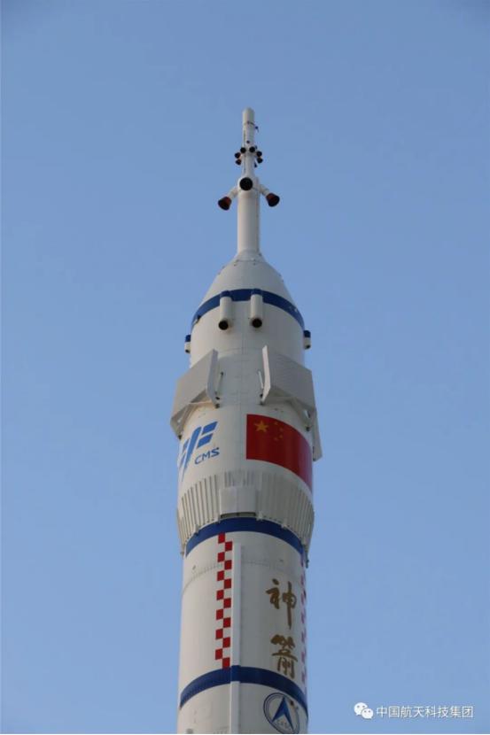 “最牛出差”三人组从太空返航，中国航天凭啥成为太空竞赛主角？