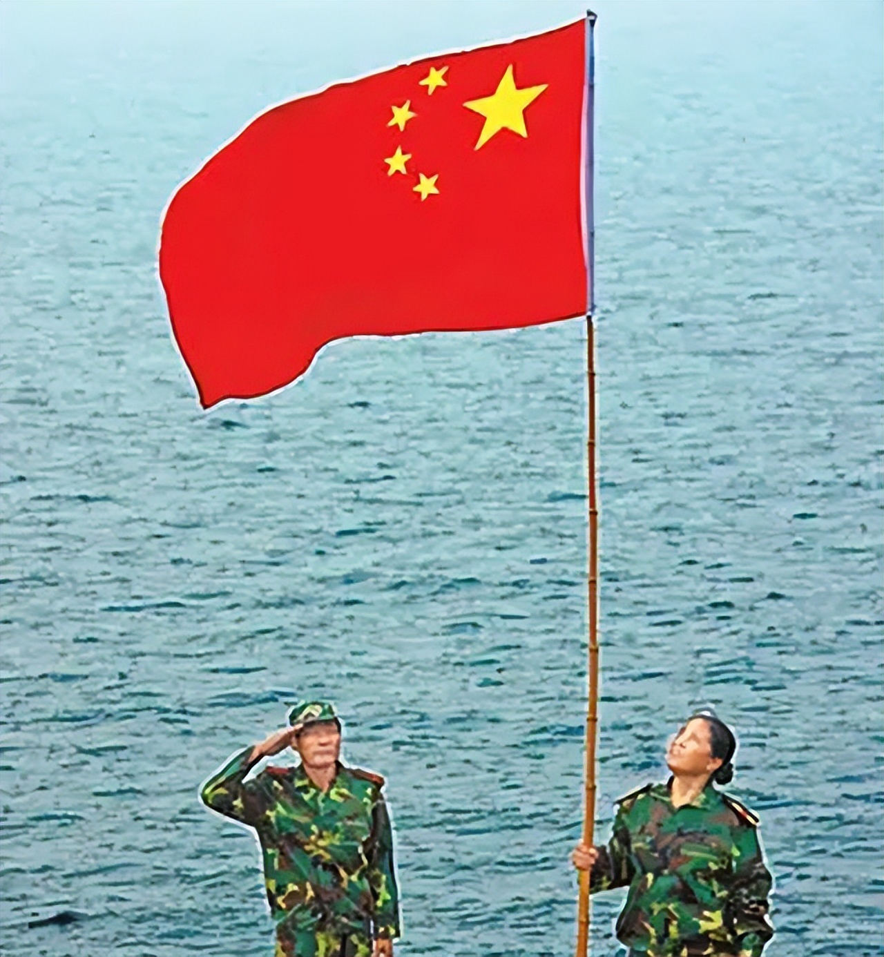 致敬夫妻坚守孤岛32年,夫妻独守孤岛三十二年