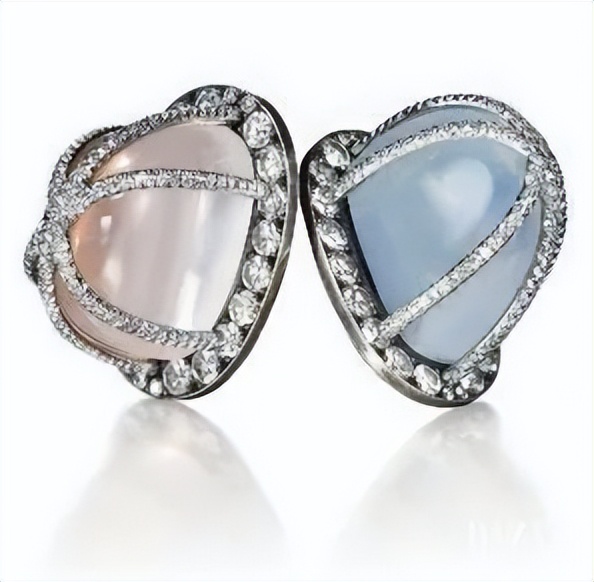 朋友圈被神舟回家刷屏？马上带你一起去看珠宝界的“星辰大海”