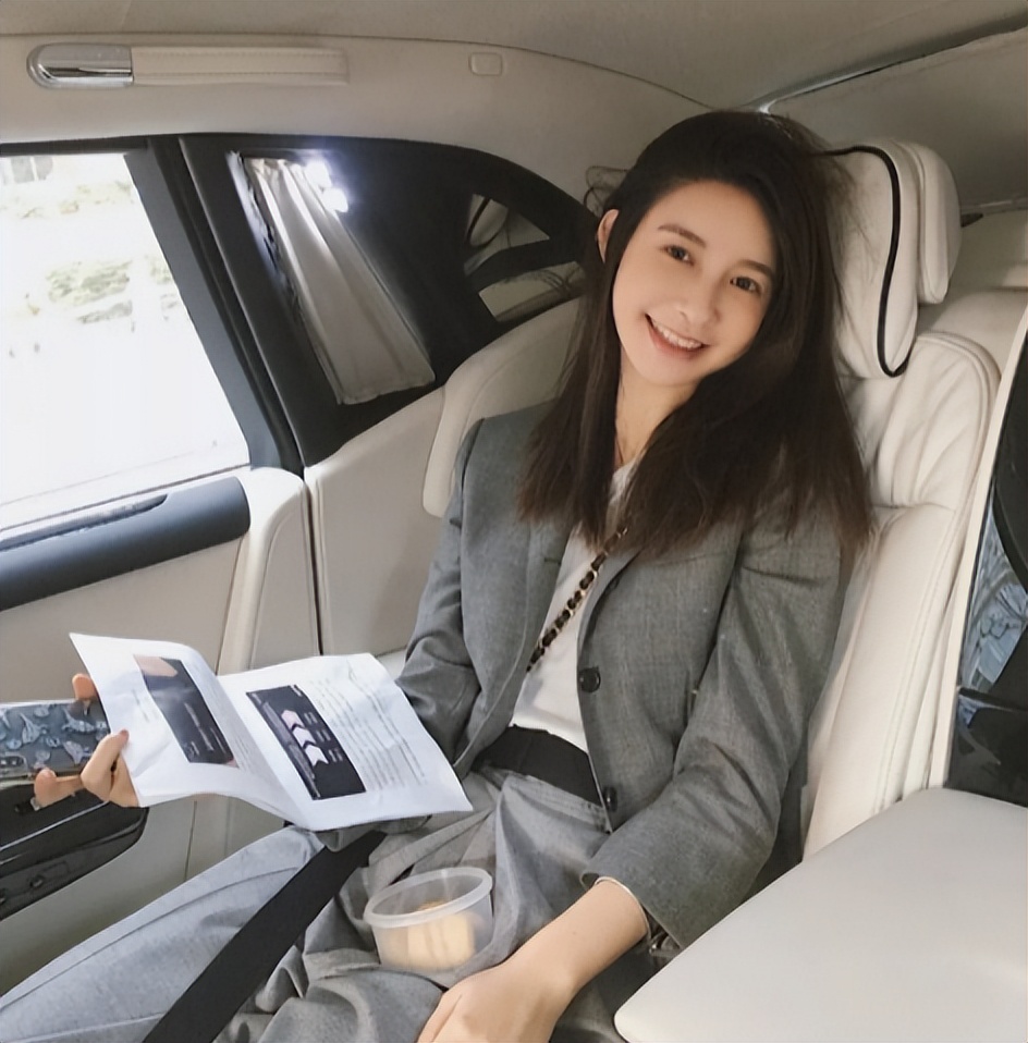 张大奕：“毁掉”马云接班人，遭电商总裁夫人怒斥，她究竟啥来头