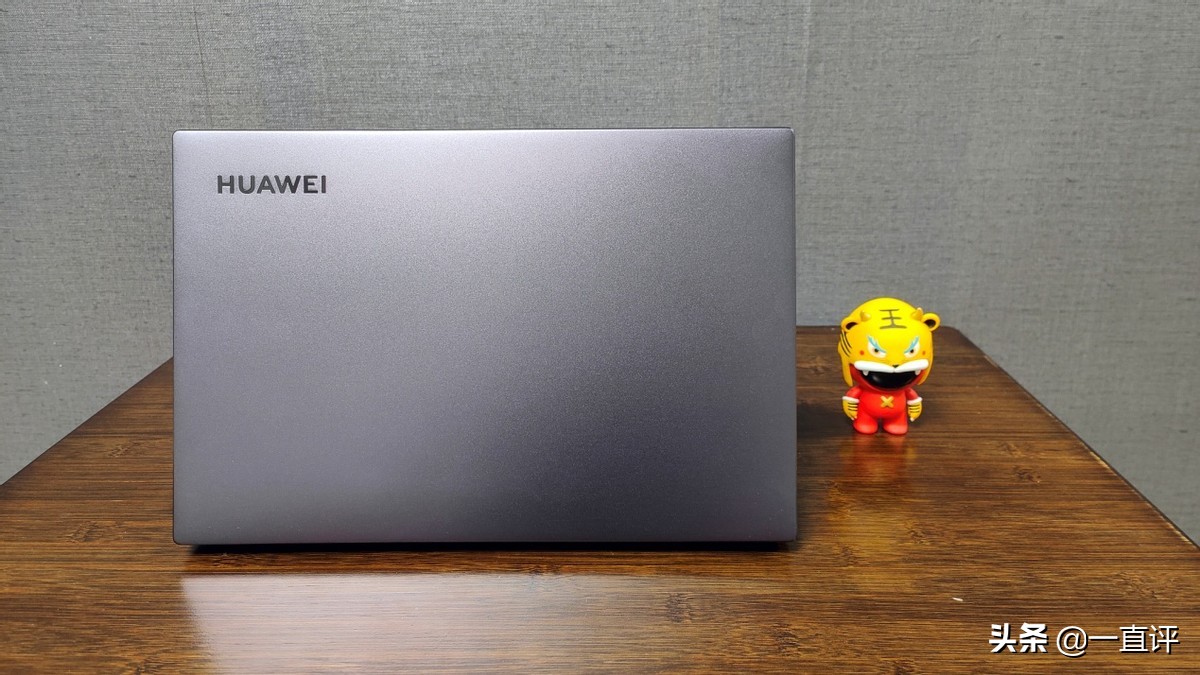 matebookb3420,鍗庝负matebookb3-420鍥捐В