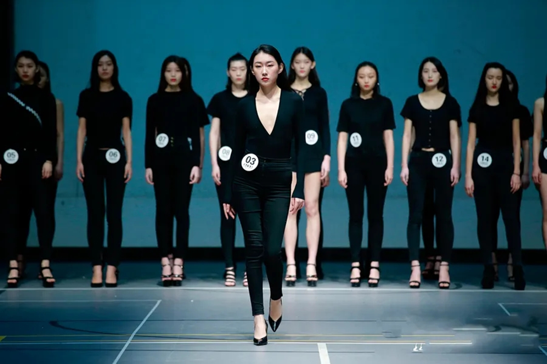 19岁女模特骗世界冠军 (北京女模特诈骗世界冠军案)