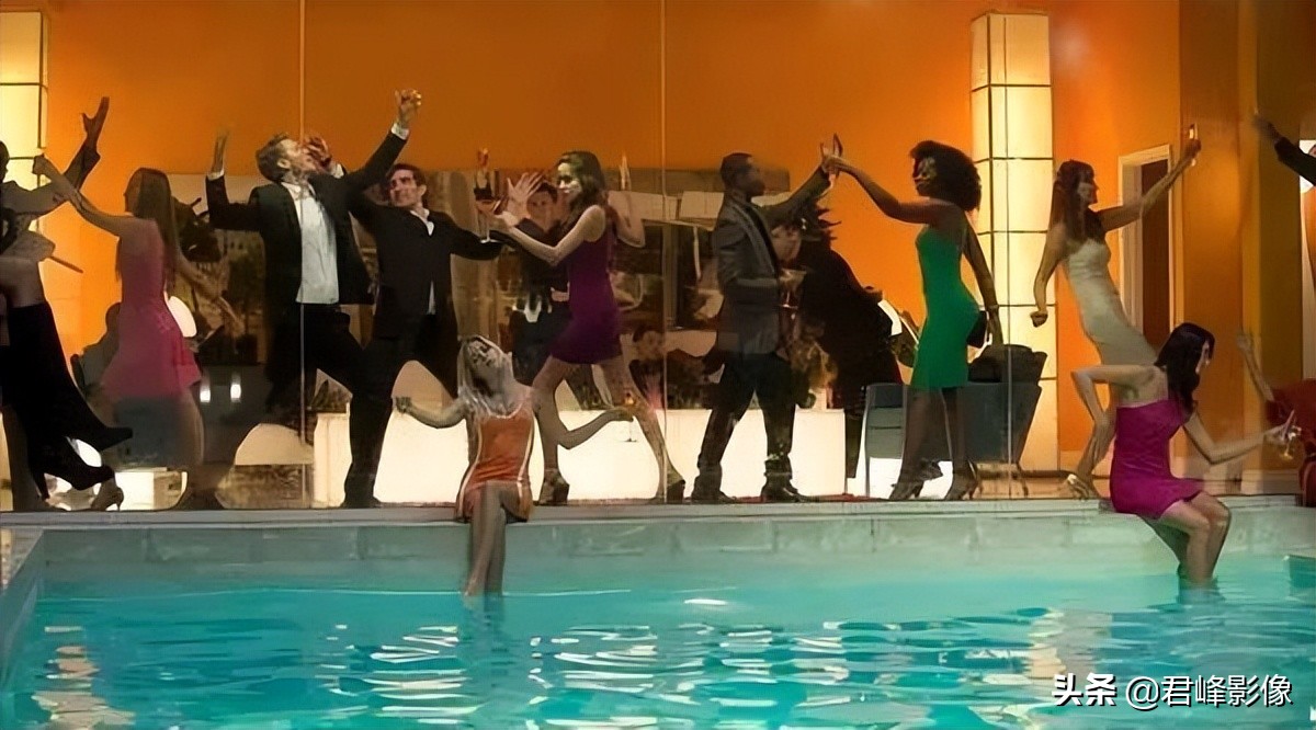 一部很经典的奥斯卡电影,这部仅有8分钟的奥斯卡最佳短片