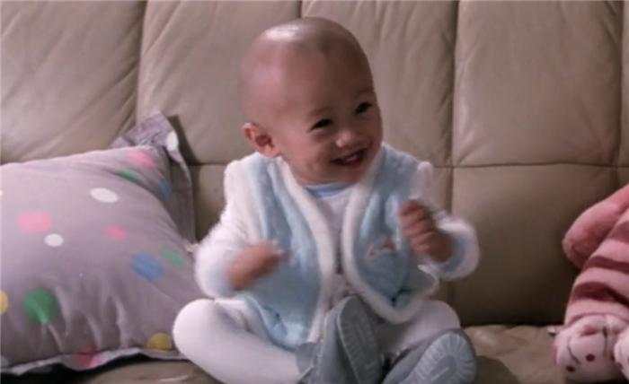 成龙洪金宝五福星撞鬼,成龙1985福星高照