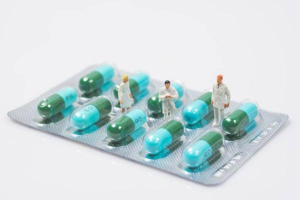 为什么说阿莫西林不是消炎药,科普阿莫西林并不是消炎药