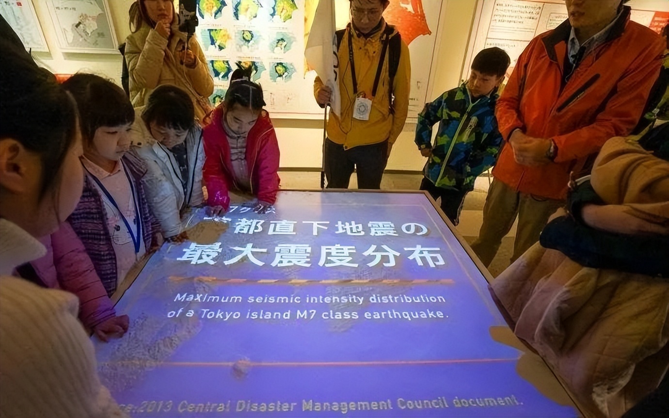 日本城市为什么那么干净,日本东京公园现状