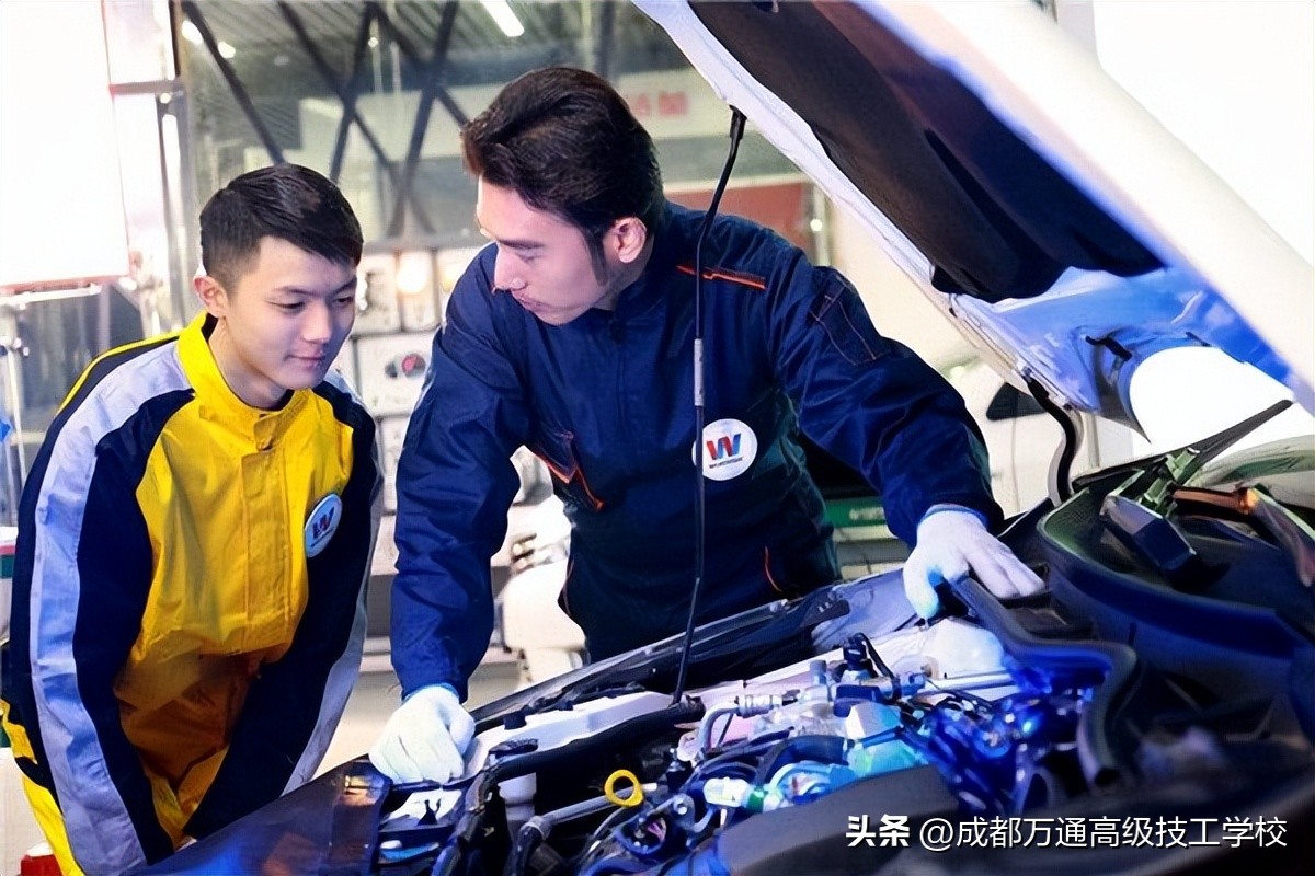 初中毕业学什么汽车专业技术最好,学汽车学啥专业好