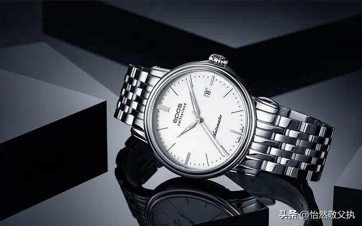 手表表盘外面有一圈刻度,华为手表watchgt3表盘周围的刻度