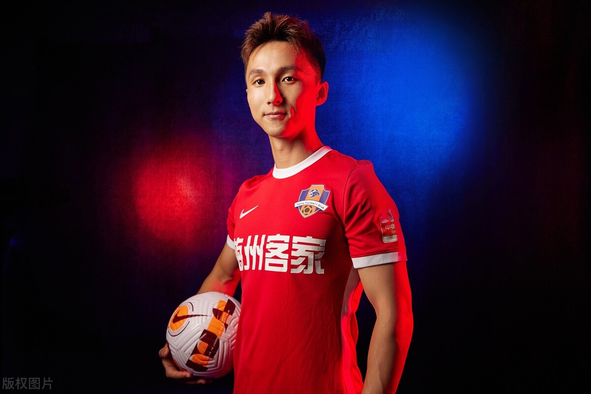 梅州客家足球俱乐部写真,梅州客家队海报