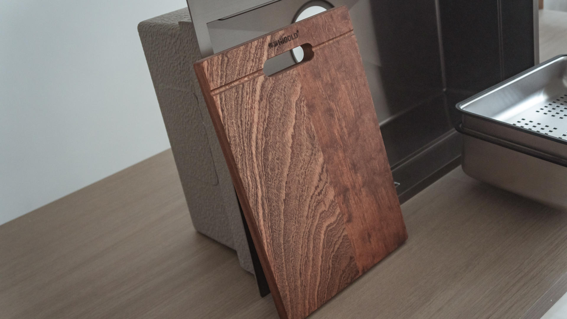 纳米水槽和不锈钢水槽哪个好,多功能大单槽水槽推荐