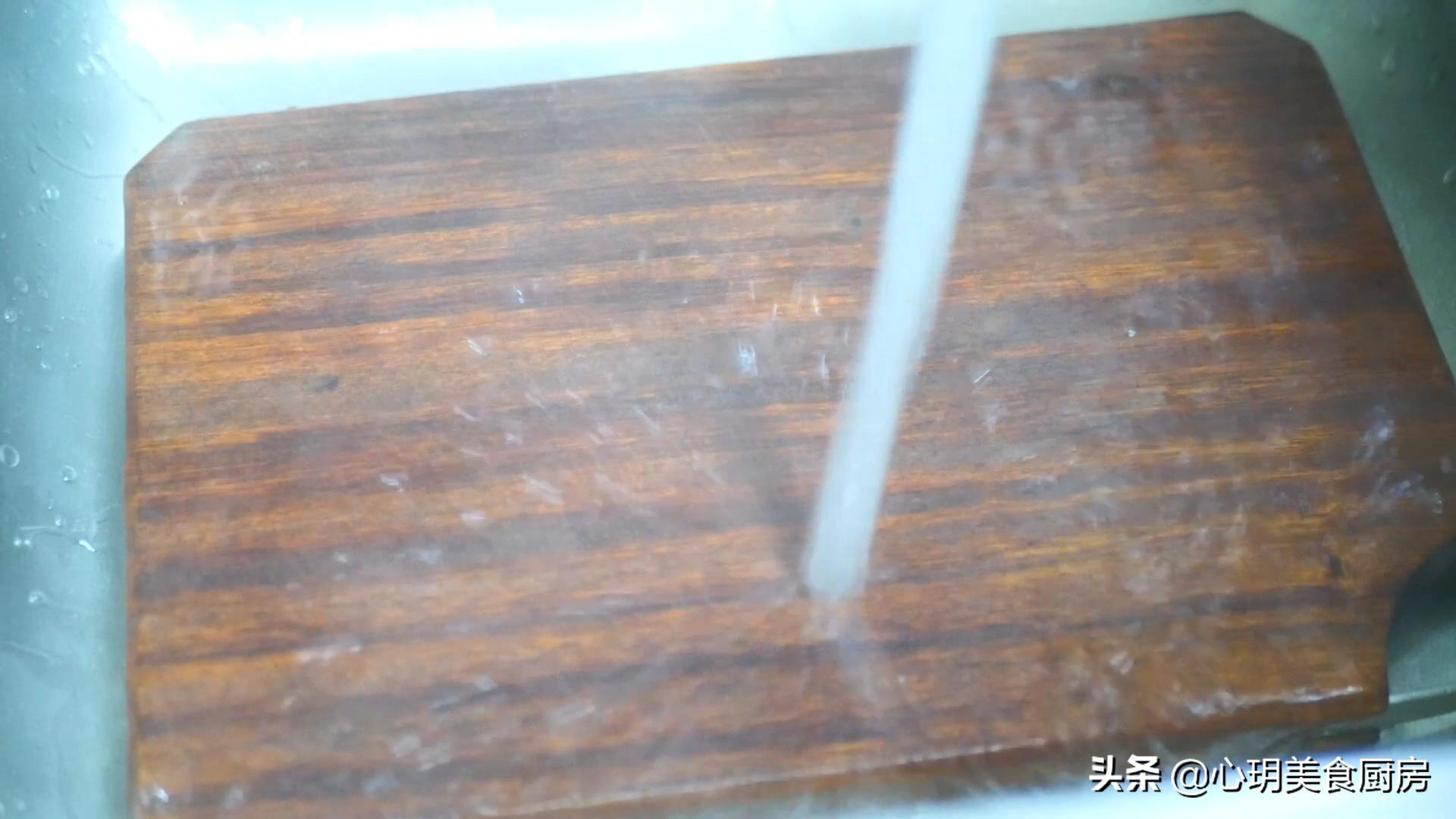 内行人才会选的厨房好物,挑选菜板的最好方法