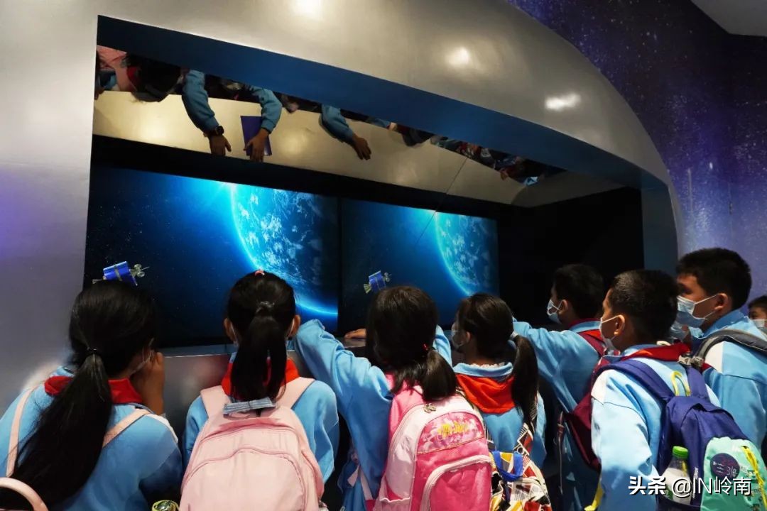 VR沉浸式体验、无人机飞行……气象卫星科普基地还可以这样玩