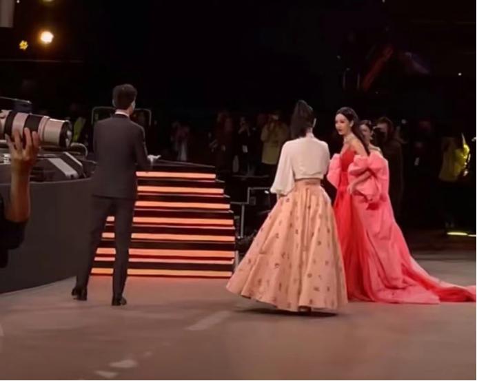 微博之夜各明星镜头,明星微博之夜照妖镜