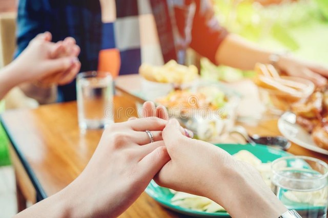 姨夫和姑父什么区别,姨夫和姑父哪个有血缘关系