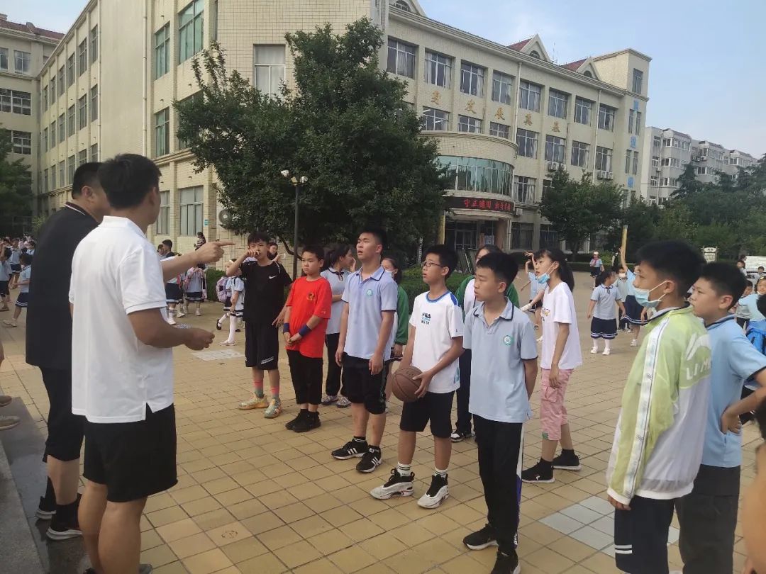 潍坊中新双语学校运动会开幕式,潍坊中新双语运动会