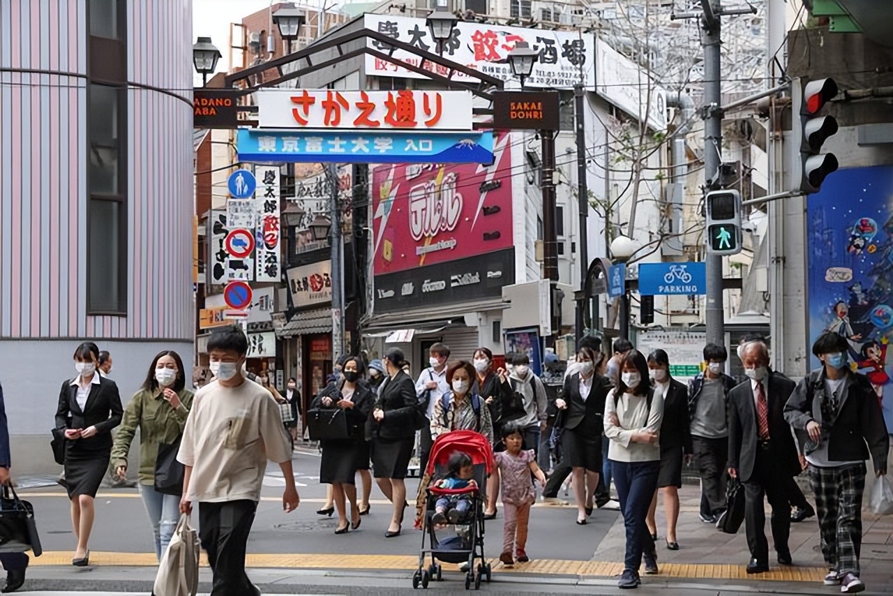 日本2022gdp总量预期,2022年中日韩gdp