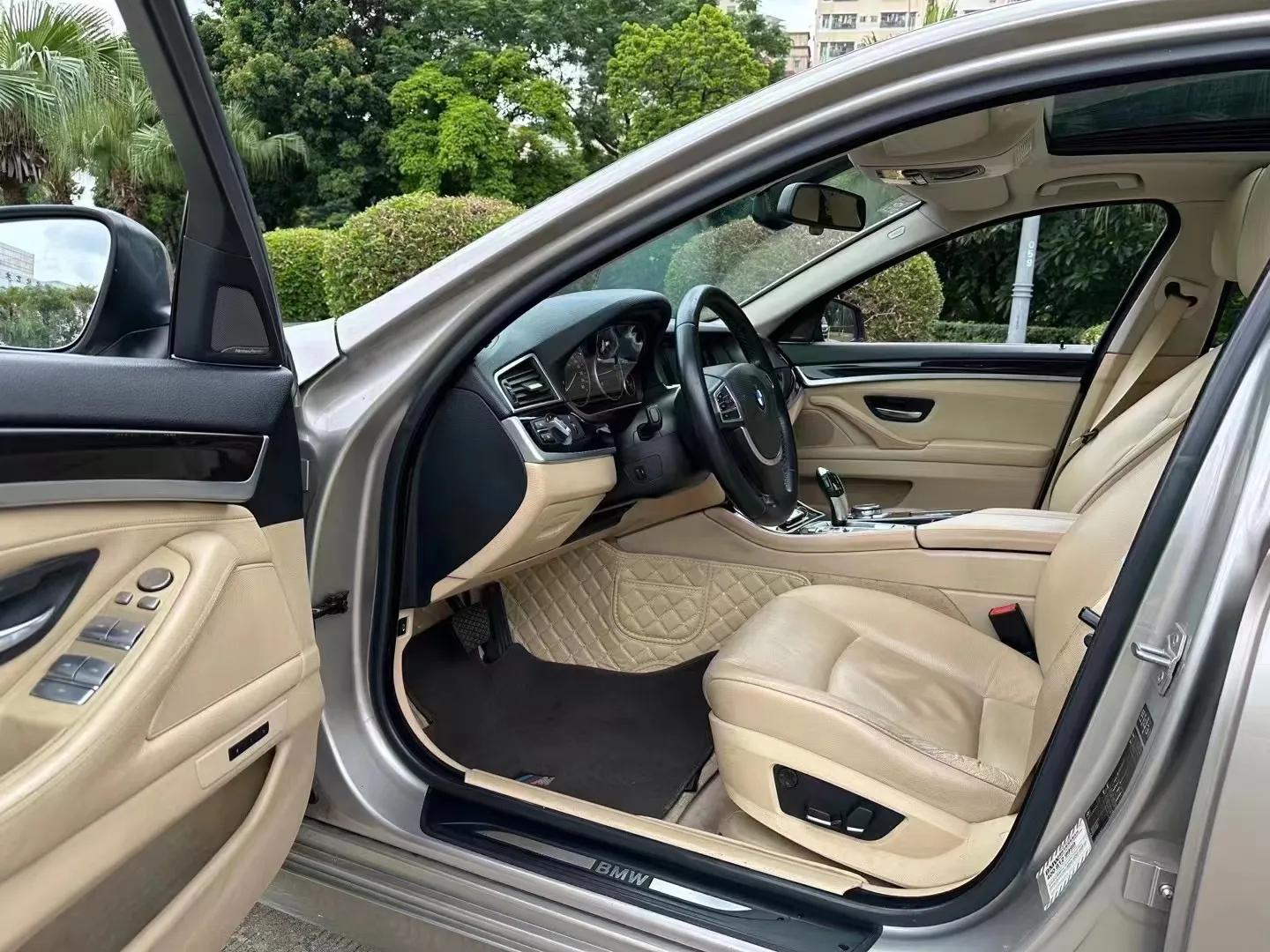 宝马525Li2.0T自动豪华版,宝马525li2.0几缸